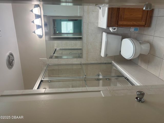 19 Capri Circle, Ormond Beach, FL 32174