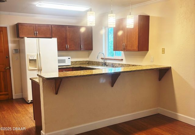 19 Capri Circle, Ormond Beach, FL 32174