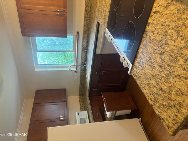 19 Capri Circle, Ormond Beach, FL 32174