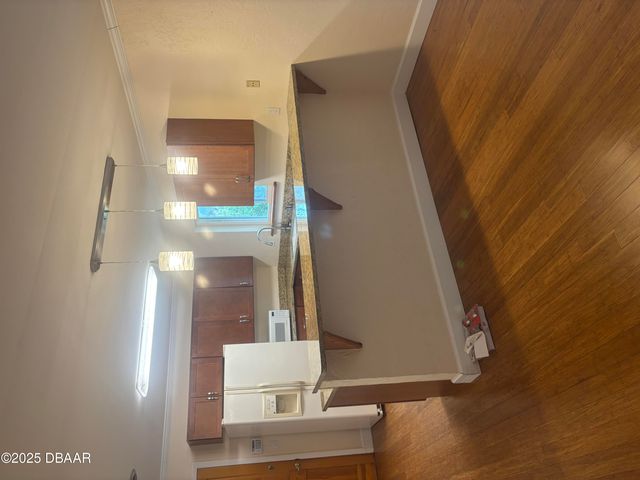 19 Capri Circle, Ormond Beach, FL 32174