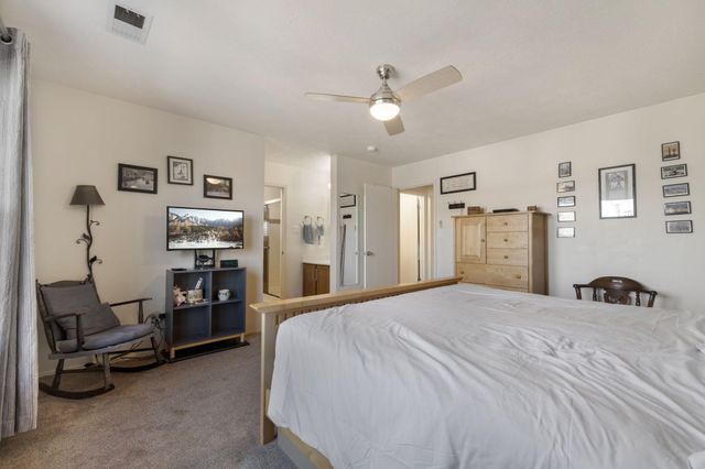 400 Sandstone Drive NE, Rio Rancho, NM 87124