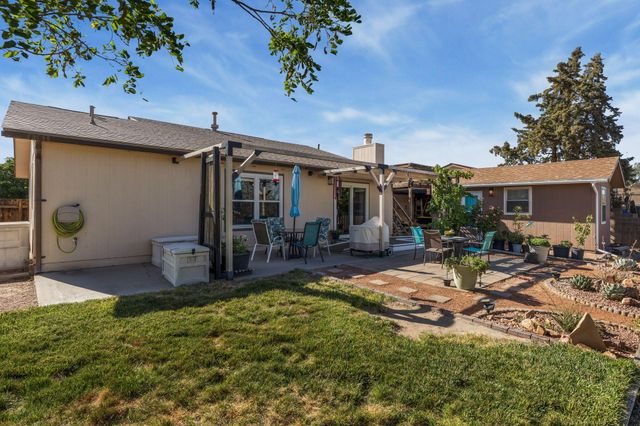 400 Sandstone Drive NE, Rio Rancho, NM 87124