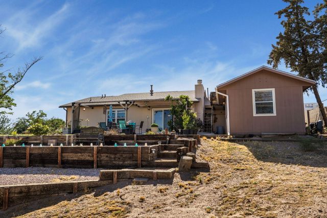 400 Sandstone Drive NE, Rio Rancho, NM 87124