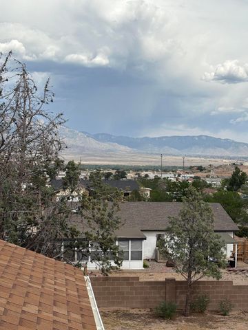 400 Sandstone Drive NE, Rio Rancho, NM 87124