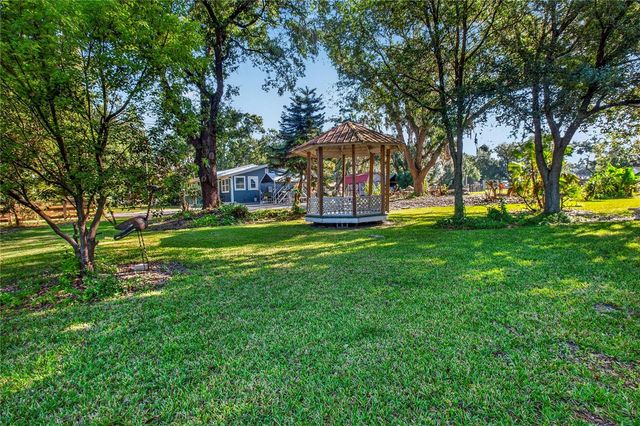 10627 MCINTOSH ROAD, Thonotosassa, FL 33592