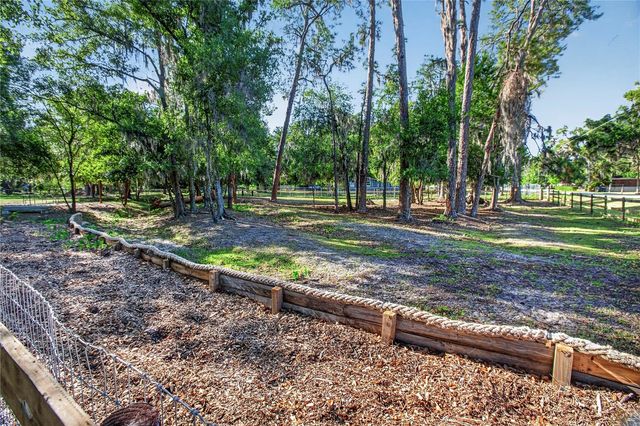 10627 MCINTOSH ROAD, Thonotosassa, FL 33592