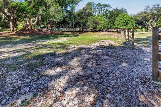 10627 MCINTOSH ROAD, Thonotosassa, FL 33592