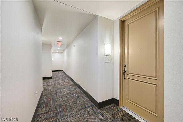 59 East Agate Avenue 206, Las Vegas, NV 89123