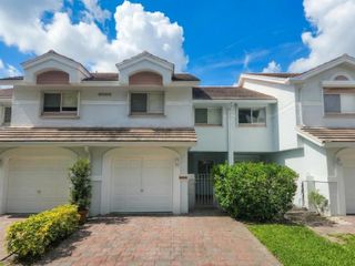 6207 Old Court Road 604, Boca Raton, FL 33433