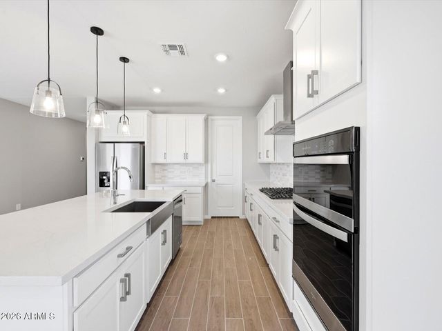 8081 N 185TH Lane, Waddell, AZ 85355