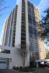 5001 Woodway Drive 104, Houston, TX 77056