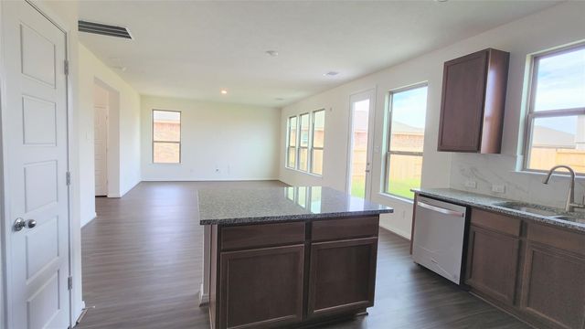 1235 Bryman Drive, Rosharon, TX 77583