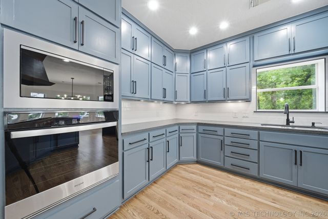 11959 S 18th Street, Jenks, OK 74037