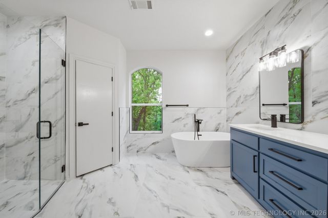 11959 S 18th Street, Jenks, OK 74037