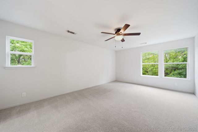 11959 S 18th Street, Jenks, OK 74037