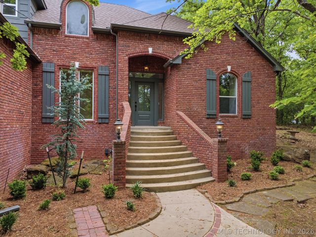 11959 S 18th Street, Jenks, OK 74037