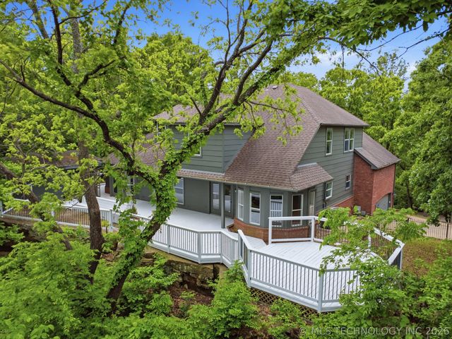 11959 S 18th Street, Jenks, OK 74037