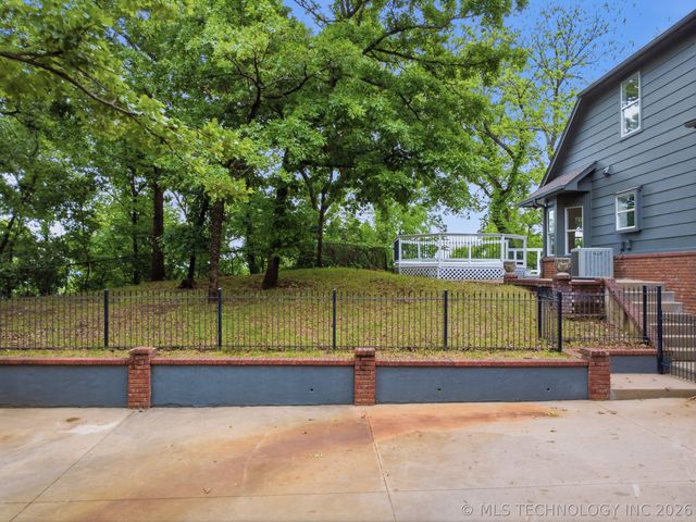 11959 S 18th Street, Jenks, OK 74037