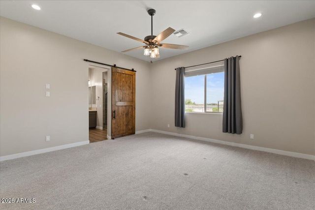 1980 W LINCOLN Court, San Tan Valley, AZ 85144