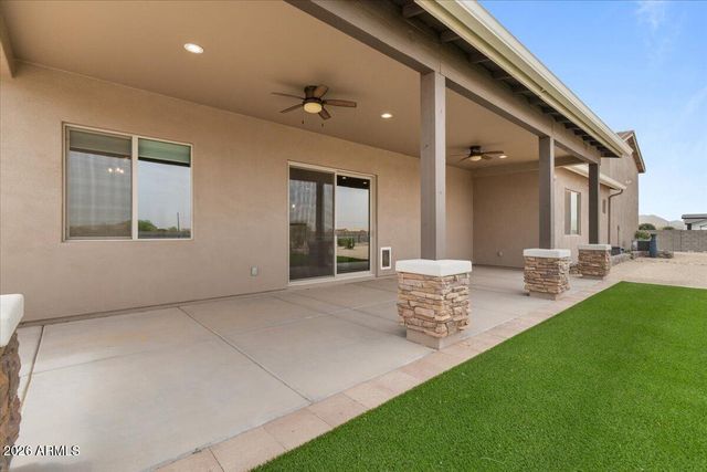 1980 W LINCOLN Court, San Tan Valley, AZ 85144