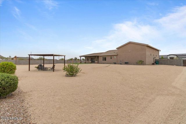 1980 W LINCOLN Court, San Tan Valley, AZ 85144