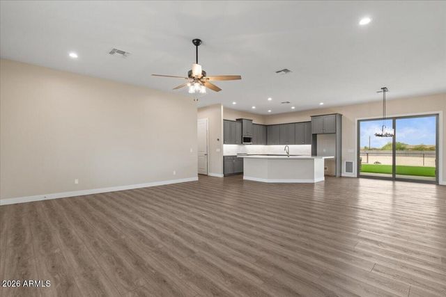 1980 W LINCOLN Court, San Tan Valley, AZ 85144