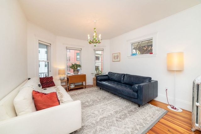 12 Parkton Rd 2, Boston, MA 02130