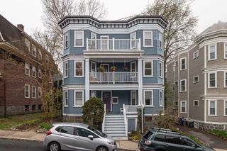 12 Parkton Rd 2, Boston, MA 02130