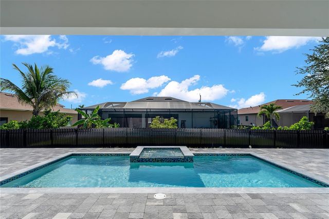 129 SW 34TH AVENUE, Cape Coral, FL 33991