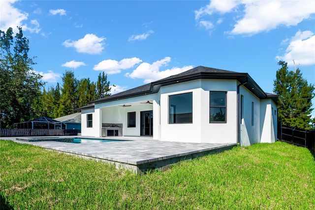 129 SW 34TH AVENUE, Cape Coral, FL 33991