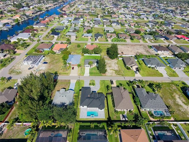 129 SW 34TH AVENUE, Cape Coral, FL 33991