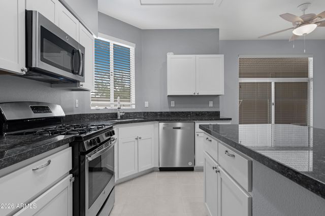 20051 N GREENVIEW Drive, Sun City West, AZ 85375