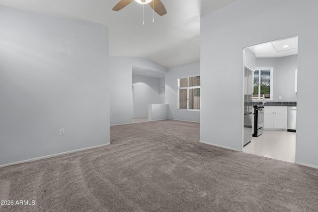 20051 N GREENVIEW Drive, Sun City West, AZ 85375
