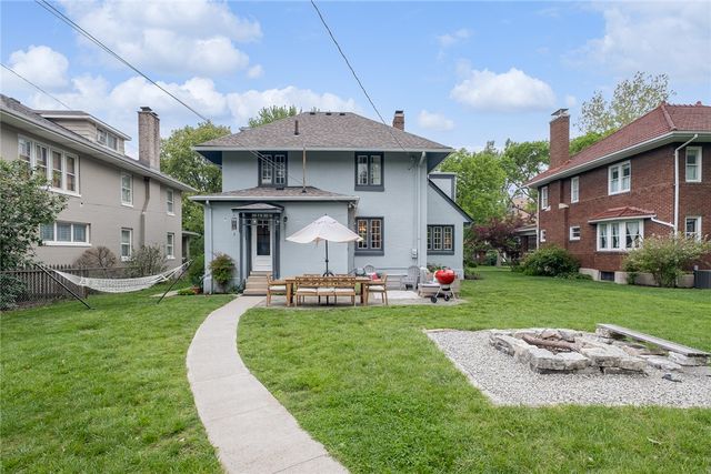 230 Volusia Avenue, Oakwood, OH 45409