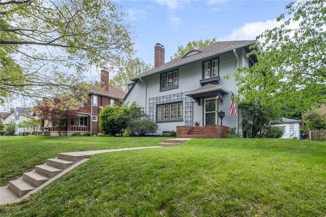 230 Volusia Avenue, Oakwood, OH 45409