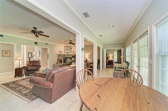3706 AVENIDA MADERA, Bradenton, FL 34210