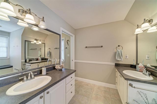 3706 AVENIDA MADERA, Bradenton, FL 34210