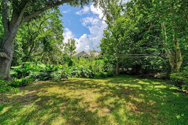3706 AVENIDA MADERA, Bradenton, FL 34210