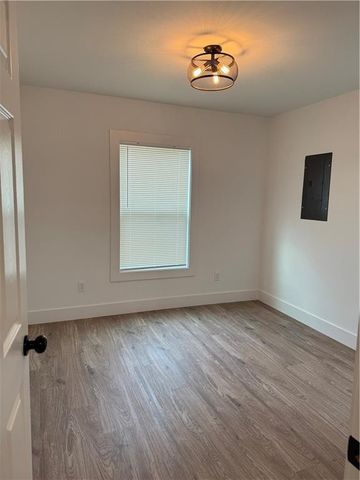 311 Douglas Street, Berryville, AR 72616