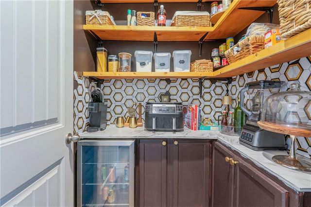 825 Athena Bend, Fairburn, GA 30213