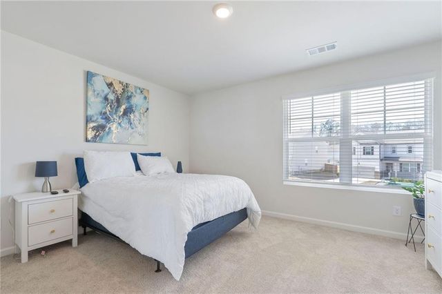 825 Athena Bend, Fairburn, GA 30213