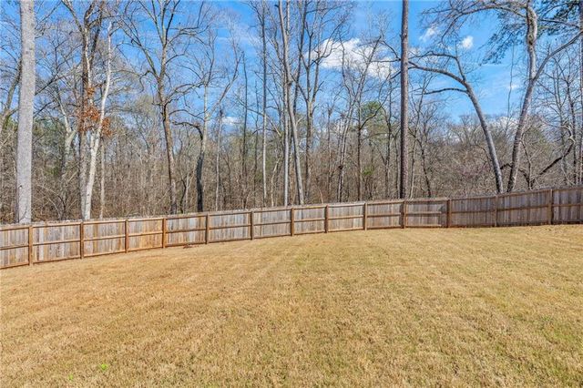 825 Athena Bend, Fairburn, GA 30213