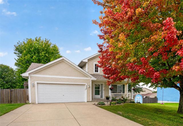 526 NE 56th Street, Pleasant Hill, IA 50327