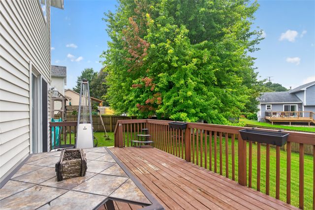 526 NE 56th Street, Pleasant Hill, IA 50327