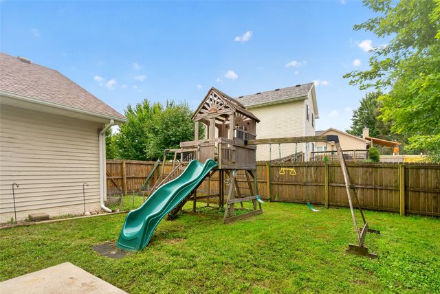 526 NE 56th Street, Pleasant Hill, IA 50327