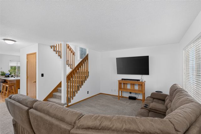 526 NE 56th Street, Pleasant Hill, IA 50327