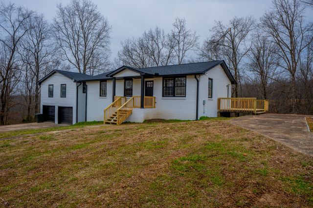 622 Beech St, Centerville, TN 37033