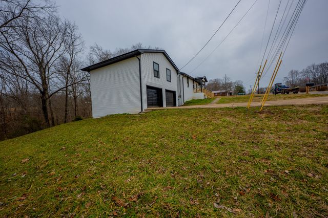622 Beech St, Centerville, TN 37033