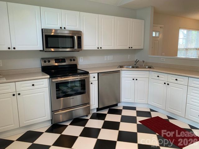 9731 Elizabeth Townes Lane, Charlotte, NC 28277