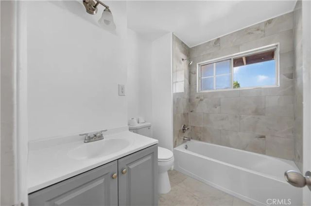 807 W Lemon Street, Brea, CA 92821